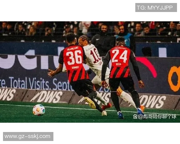 拜仁逼平法兰克福，德甲榜首不动——德国足球的又一场精彩对决