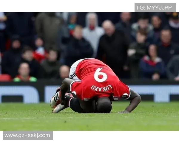 曼联锋霸卢卡库：我在这里很开心，会继续为球队拼搏